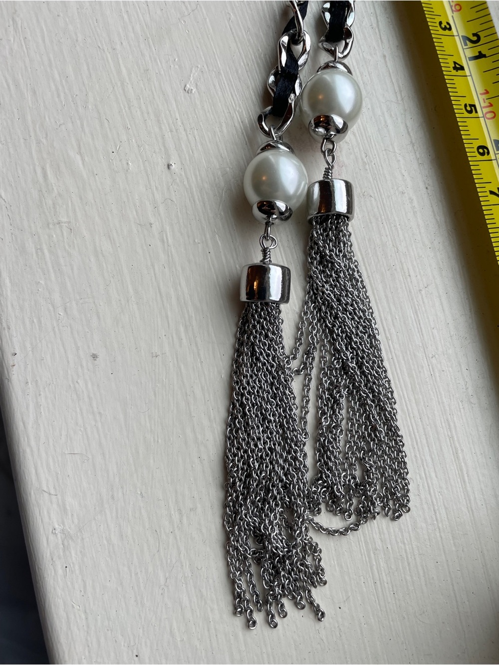 White House Black Market Pearl Tassel Drop Necklace- Silver Black and white 🐾